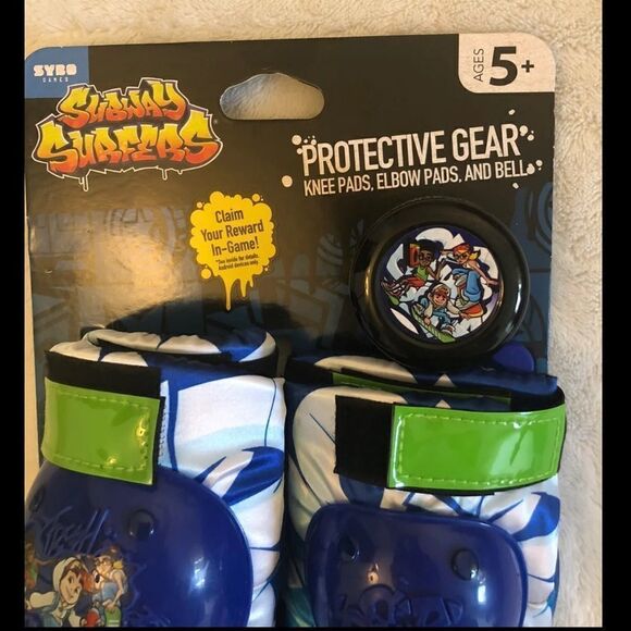 Subway Surfers Kids Knee Elbow Pad Set with Bell - Picture 3 of 4